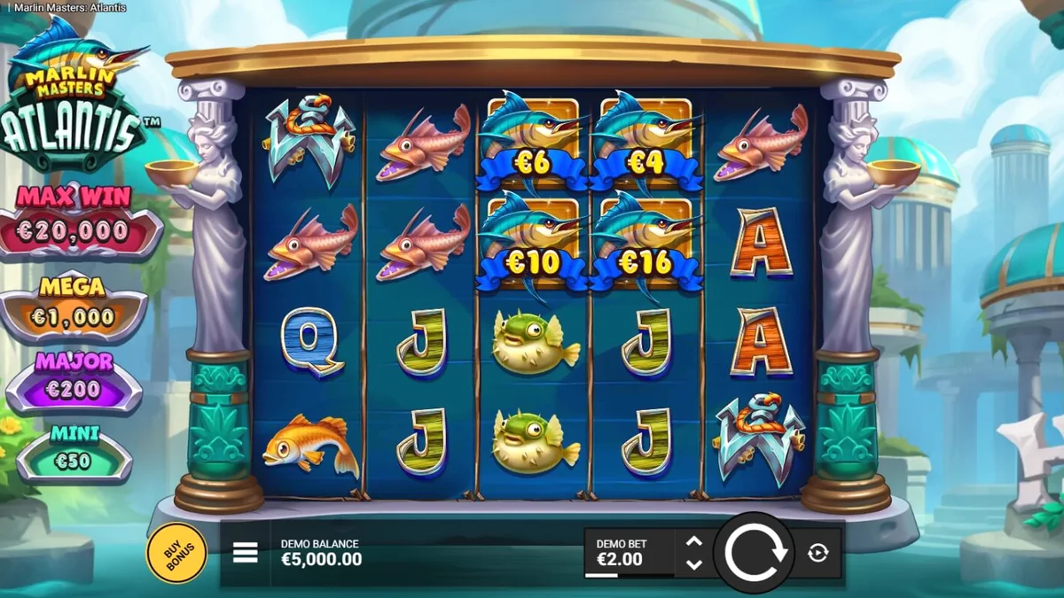 Pemandangan kota Atlantis yang megah dengan nelayan dan simbol ikan dalam slot Marlin Masters Atlantis